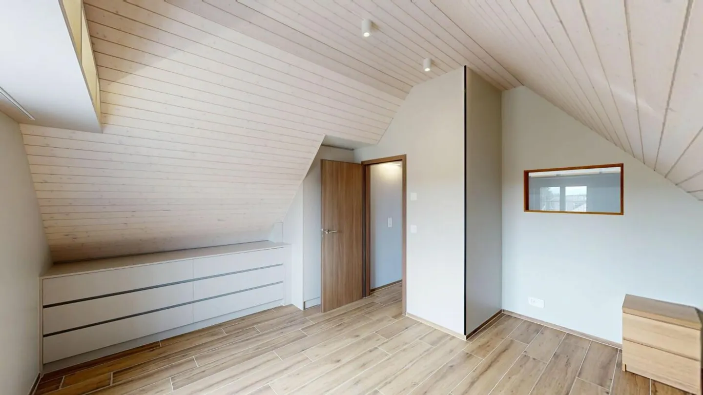 Erstvermietung: Einziehen und wohlfühlen - hochwertig renoviertes Einfamilienhaus in Boswil - Foto 11 von 13