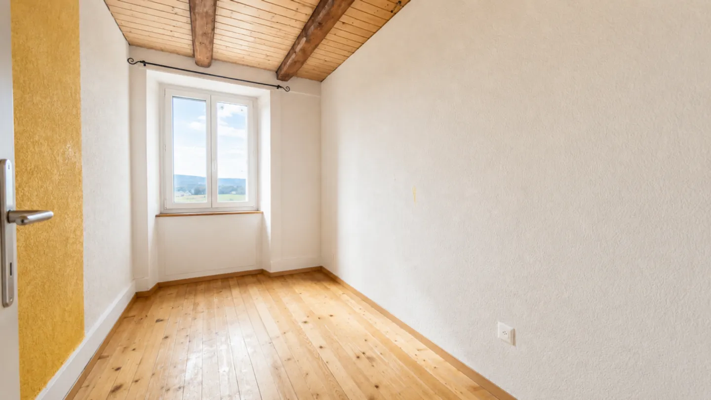 Bright 7-room apartment with terrace - Photo 7 of 13