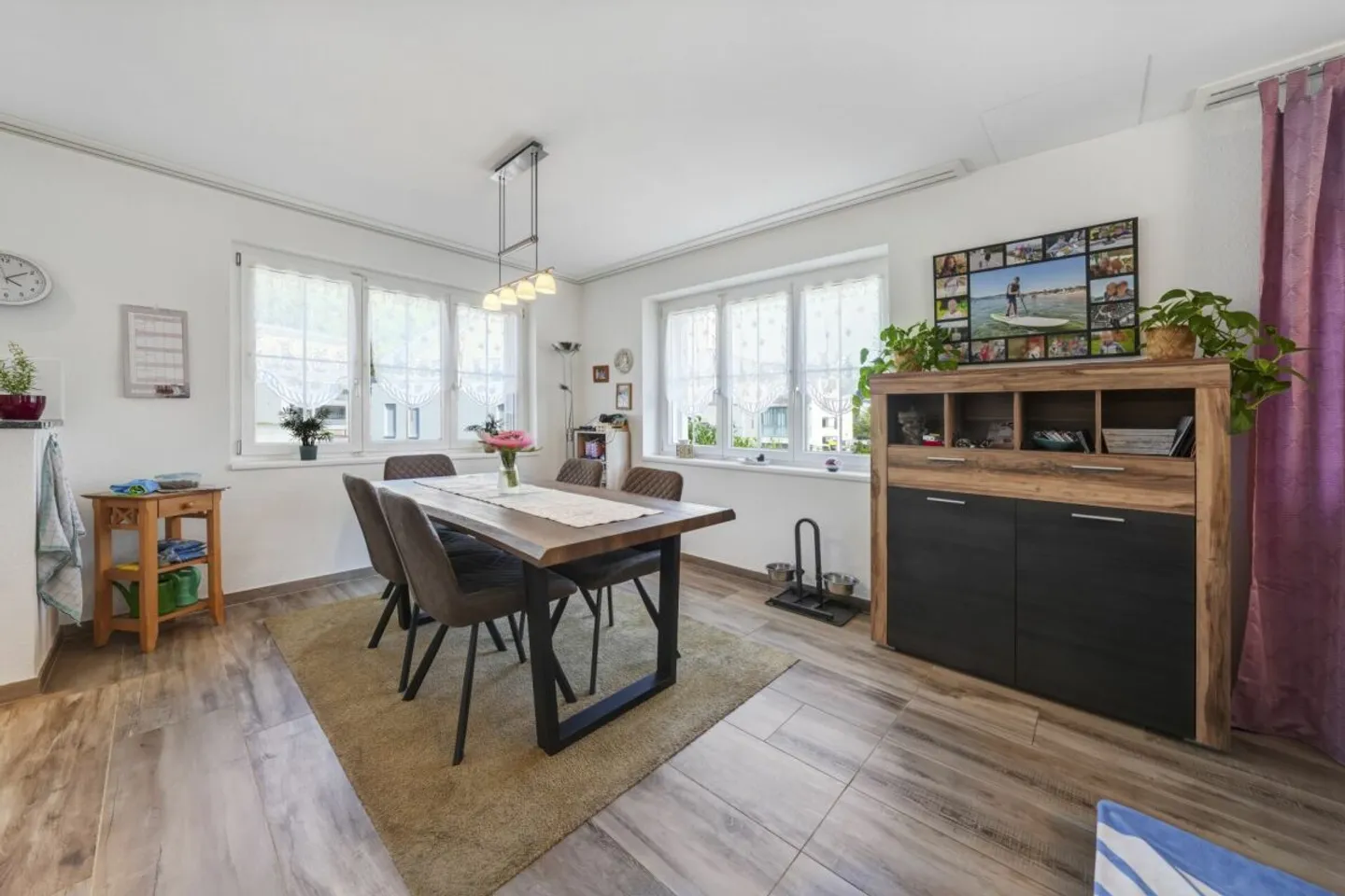 Space for the Family, Retreats to Enjoy and a Private Pool - Photo 3 of 13