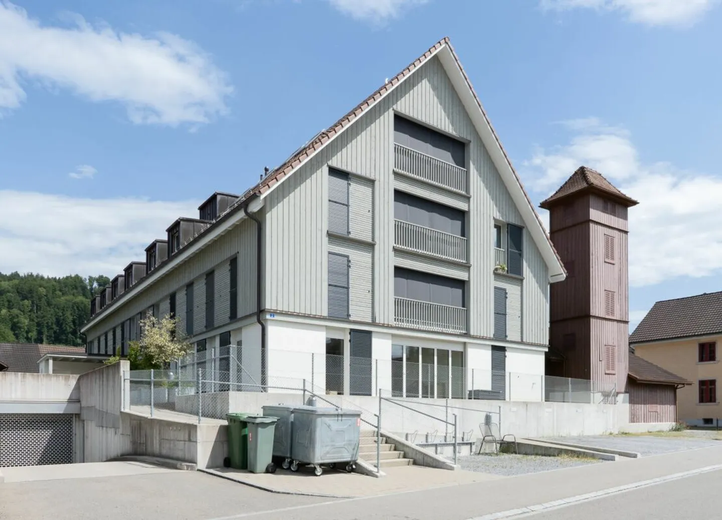 2.5-Zimmer-Dachwohnung im Loft-Style - Photo 2 of 13