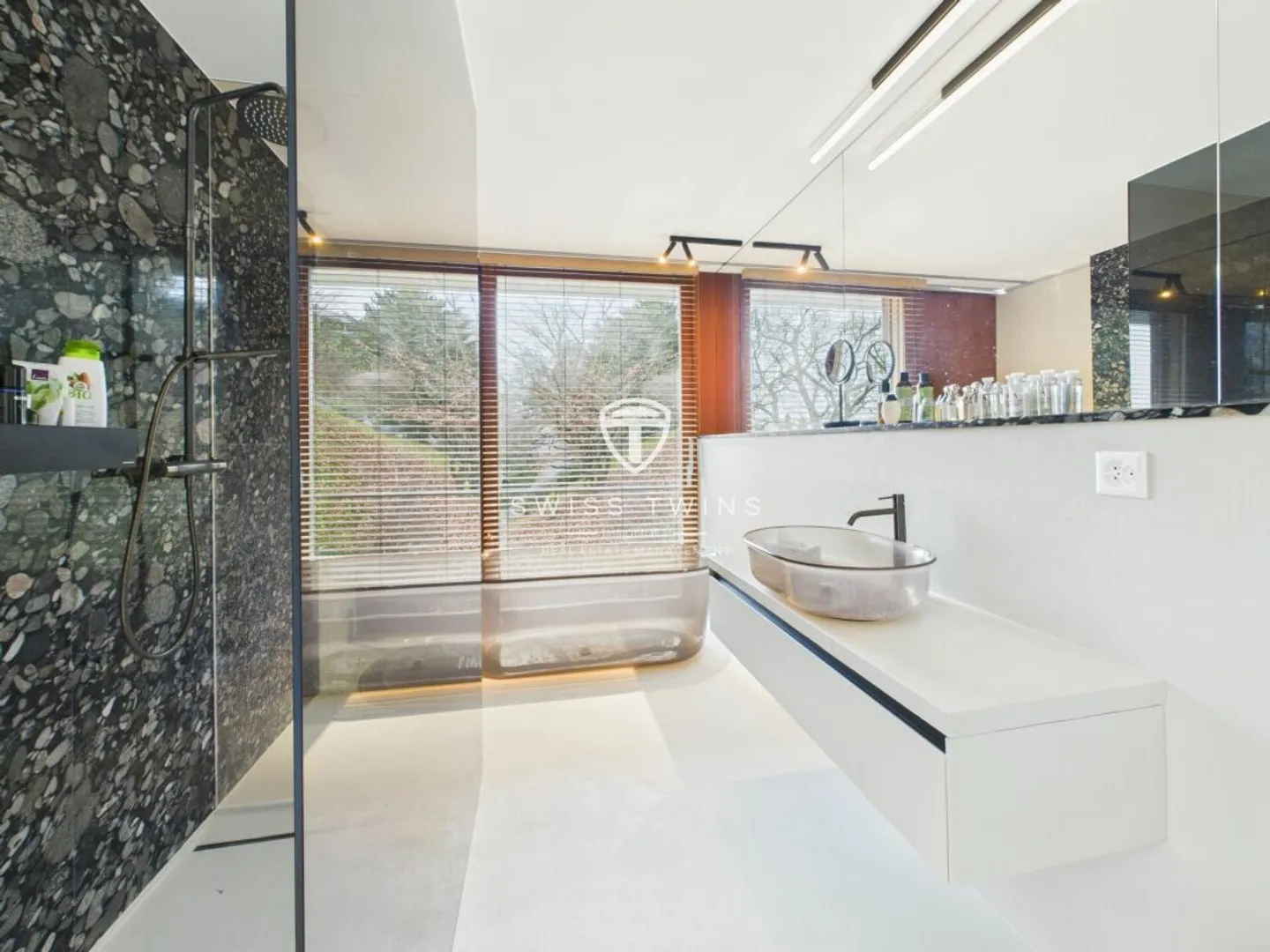 Appartamento di lusso esclusivo con 4,5 stanze e vista lago - Foto 11 di 13