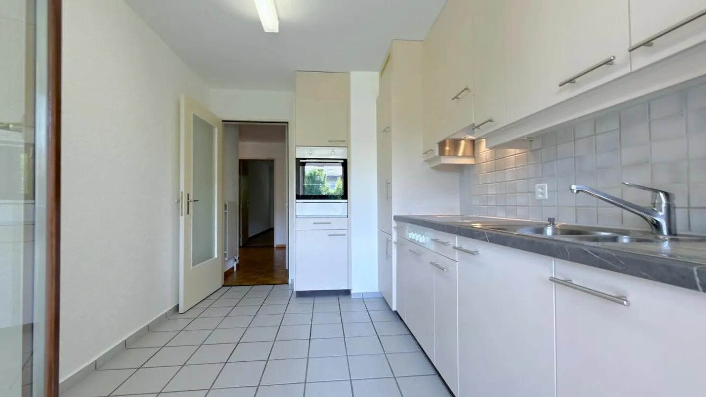 A renovated and bright 3.5 room apartment in a quiet location in Solothurn - Photo 6 of 13
