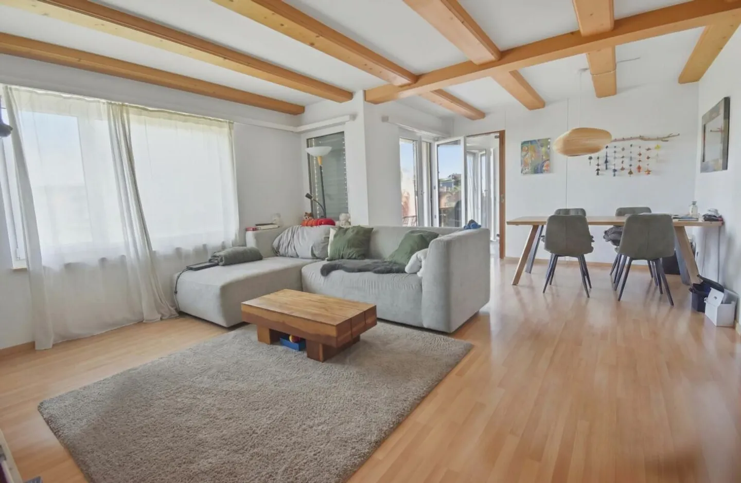 Modern 4.5-room apartment with practical additional room - Photo 1 of 11