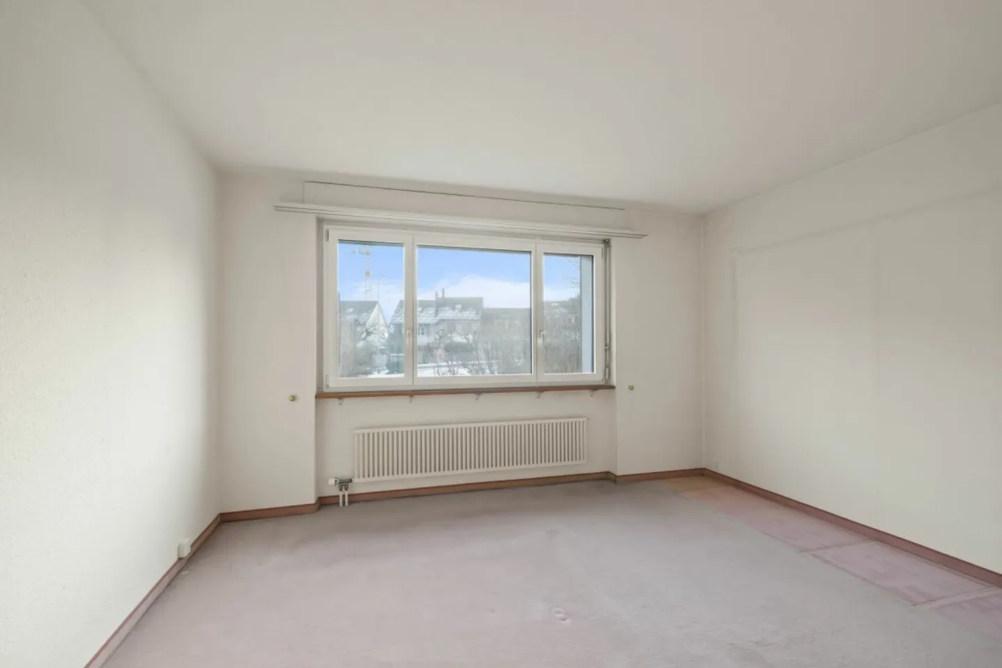 Grosszügige 4.5-Zimmerwohnung mit Wintergarten, Garage und nachhaltiger Energieversorgung in Dulliken - Foto 12 di 13