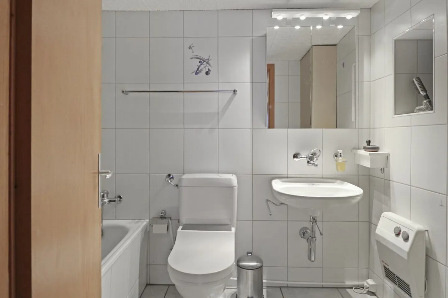 Einfamilienhaus, einseitig angebaut, an bevorzugt ruhiger Lage im Mühletal - Photo 6 of 12