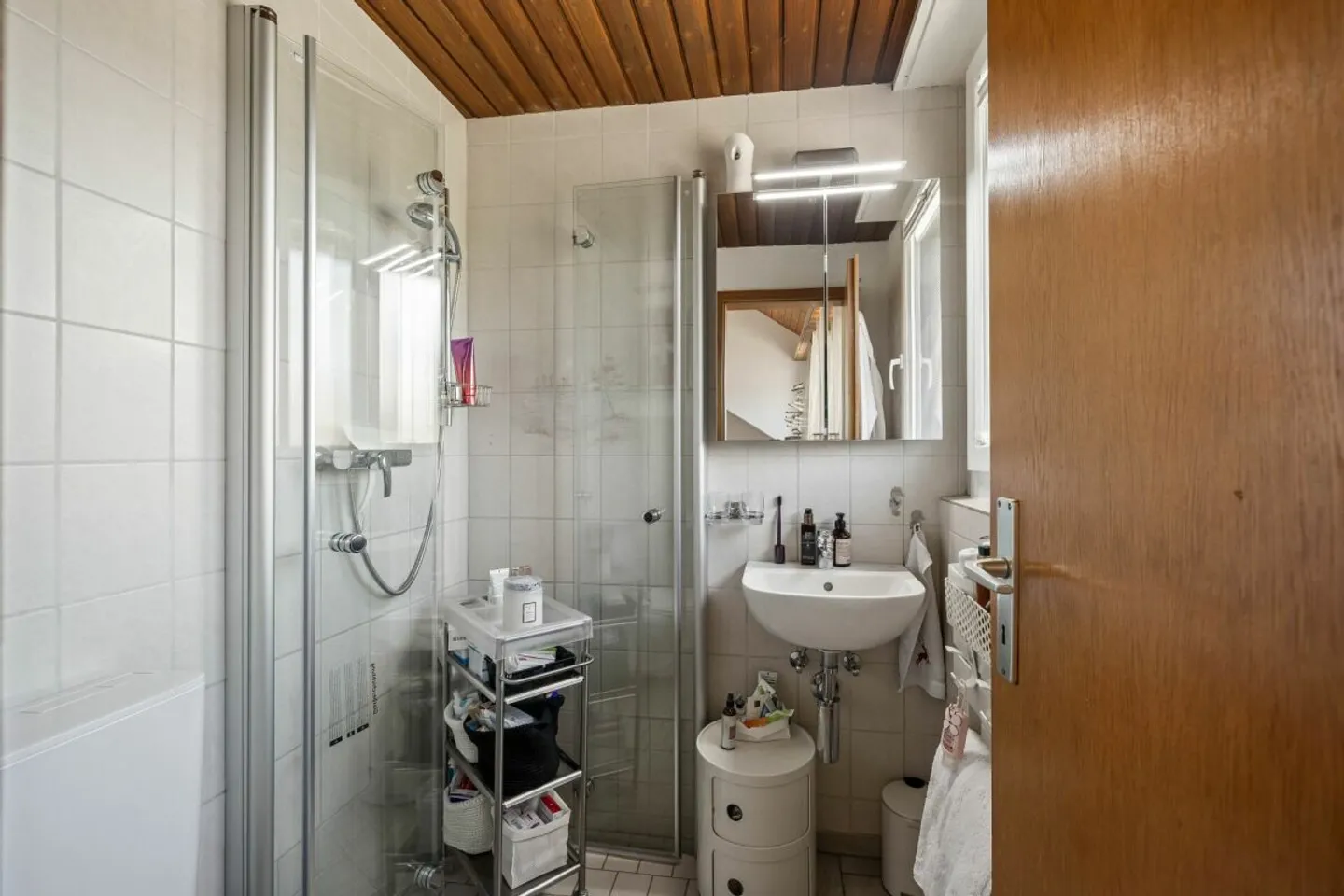 Maison bifamiliale bien entretenue avec charme, rendement et liberté - Photo 12 sur 13