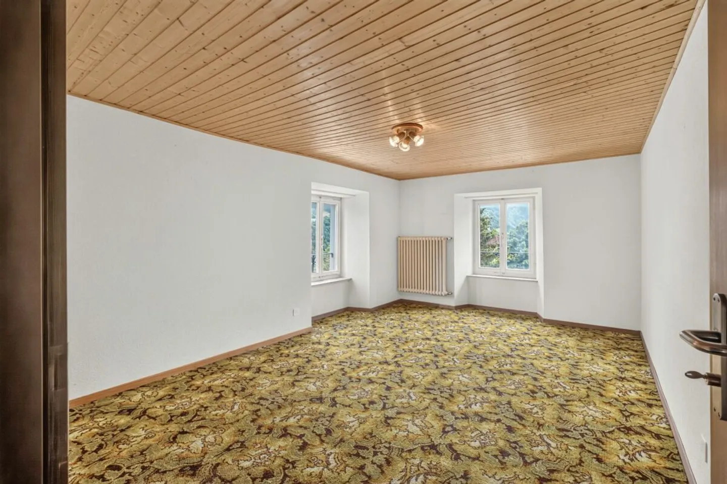 Geräumiges Haus mit Potenzial - Foto 10 von 13