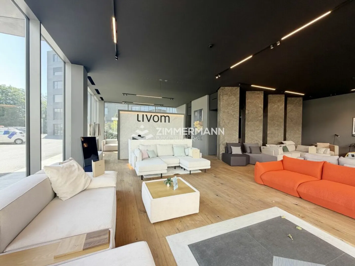 Bright commercial arcade of 170 m² - Meyrin - Photo 1 of 5