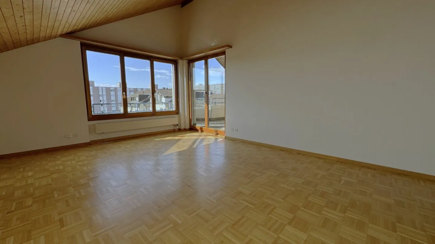 A renovated and bright 2.5 room apartment in a quiet location in Solothurn - Photo 10 of 13