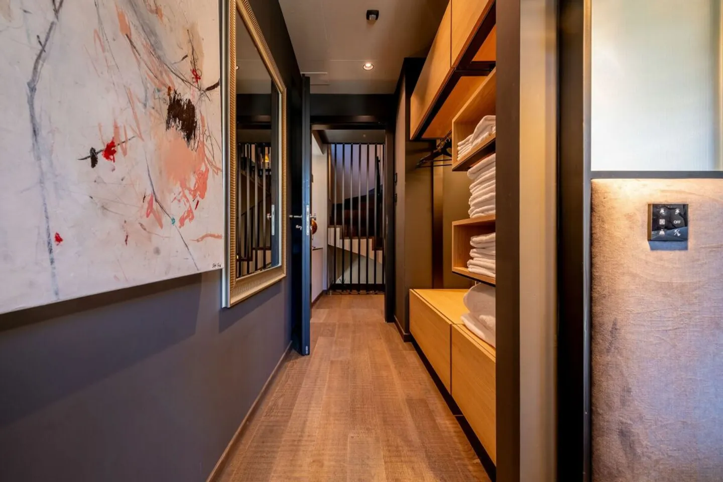 LUTRY - Ein einzigartiger Ort im Herzen des Dorfes | Wohn-, Gewerbe- oder Boutique-Hotel - Foto 11 von 13