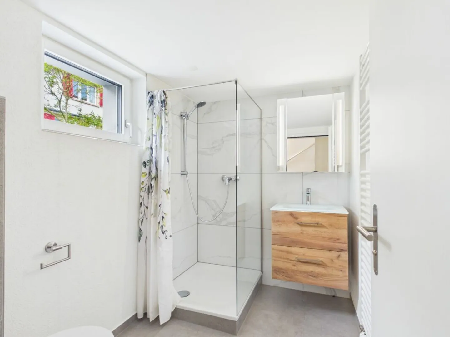 Townhouse moderno - Casa a schiera ristrutturata con stile a Olten - Foto 11 di 13