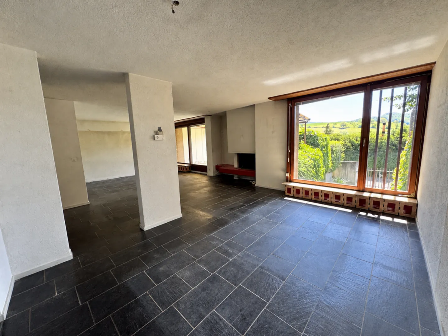Charming Townhouse with Views - Photo 2 of 13