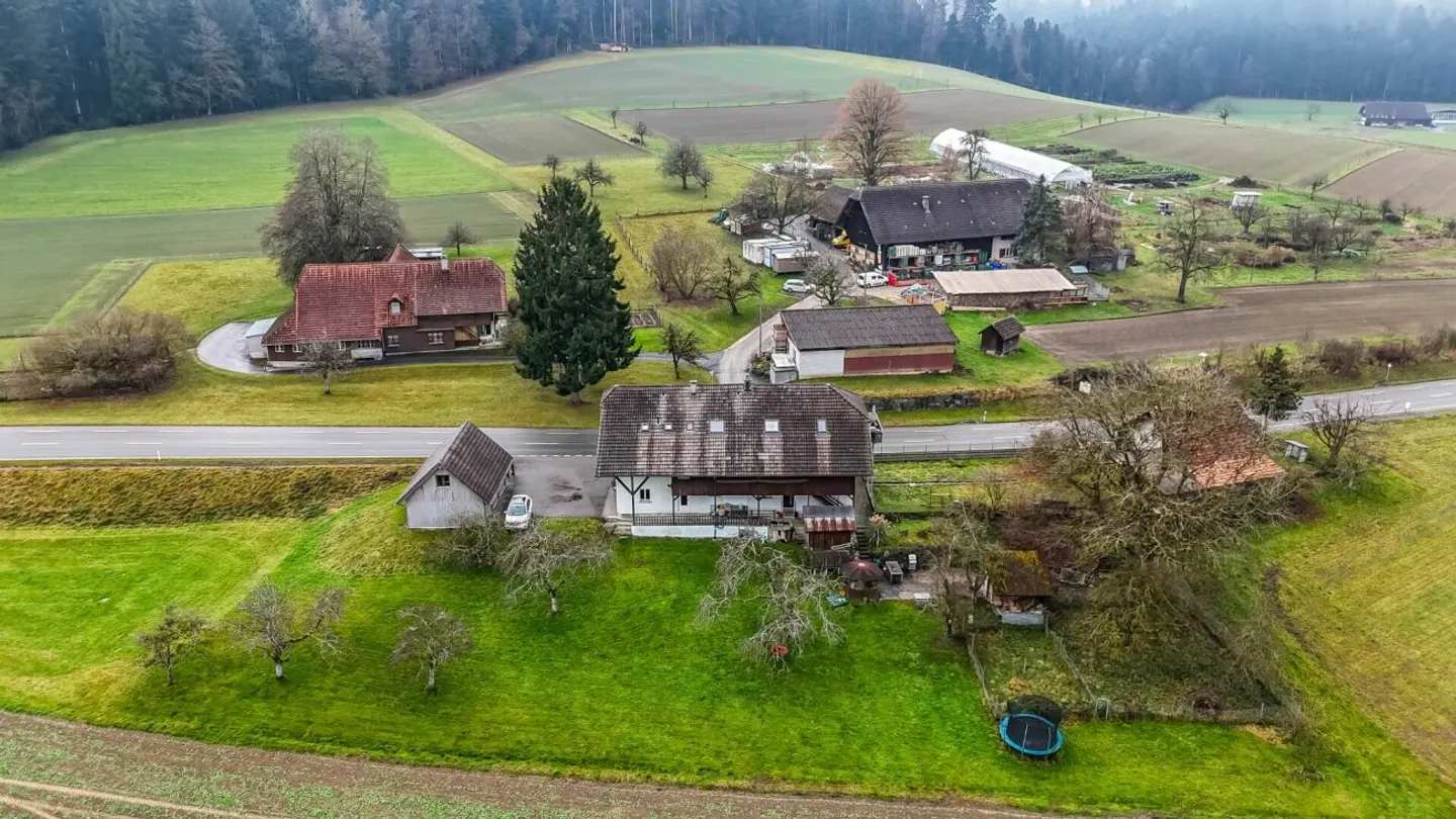 Vollvermietetes Mehrfamilienhaus mit 4 Wohnungen, 5.4% Bruttorendite - Foto 13 von 13