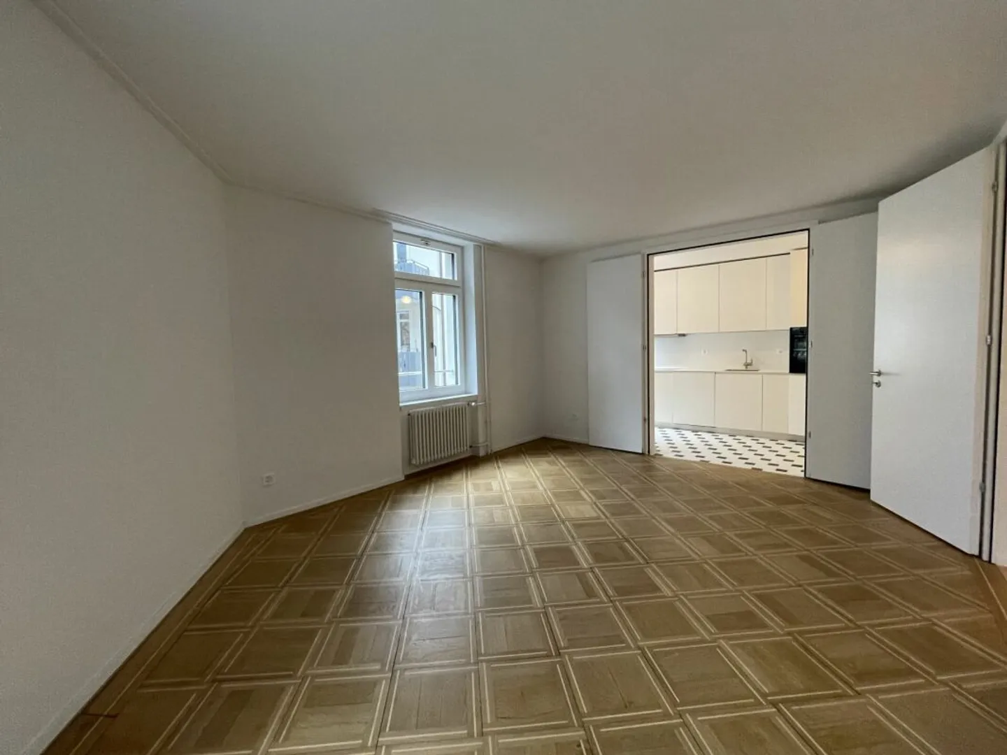 Charmante 2.5 Zimmer-Wohnung - Foto 3 von 8