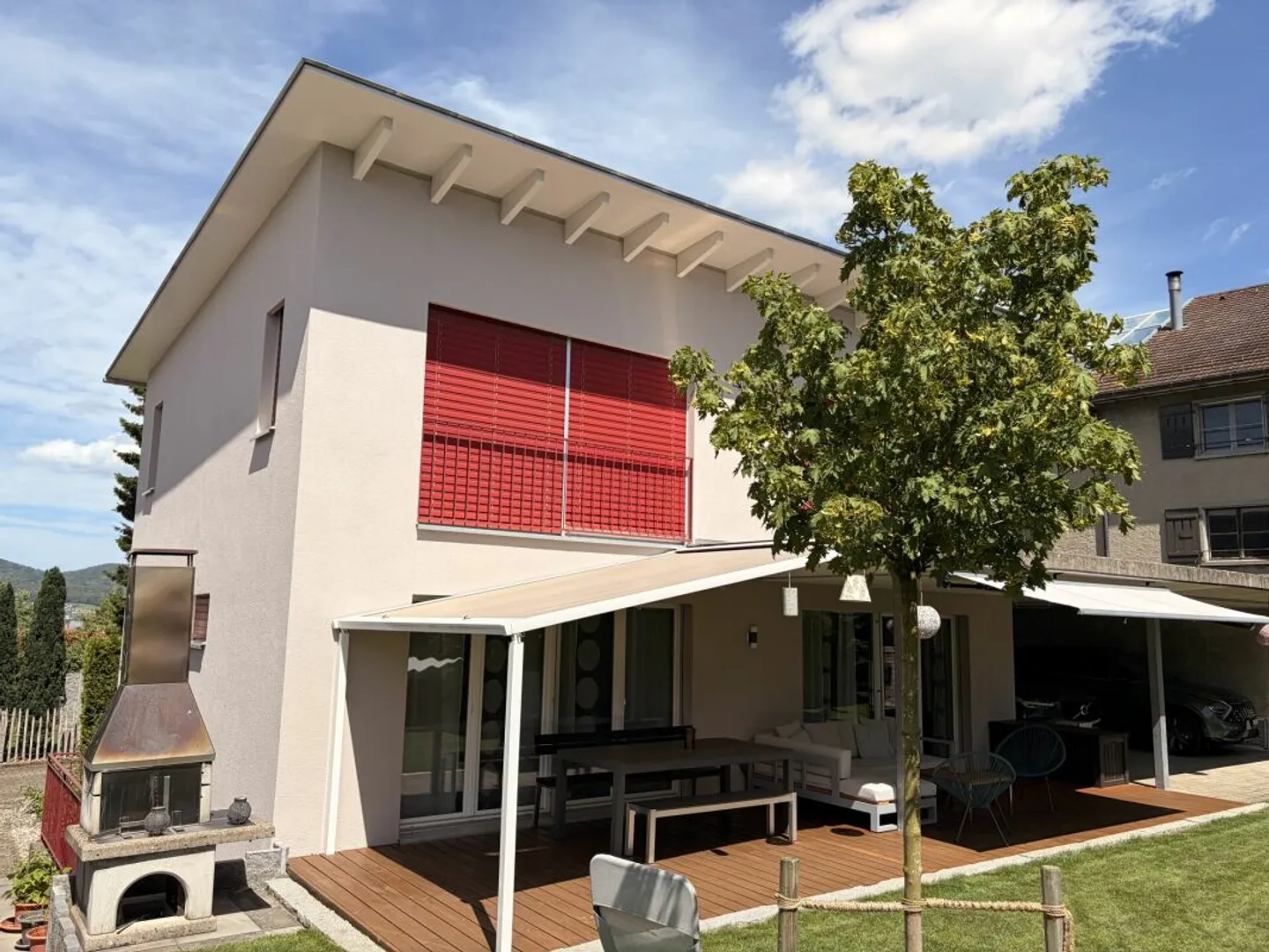 Maison individuelle dans un emplacement calme et central - Photo 1 sur 13