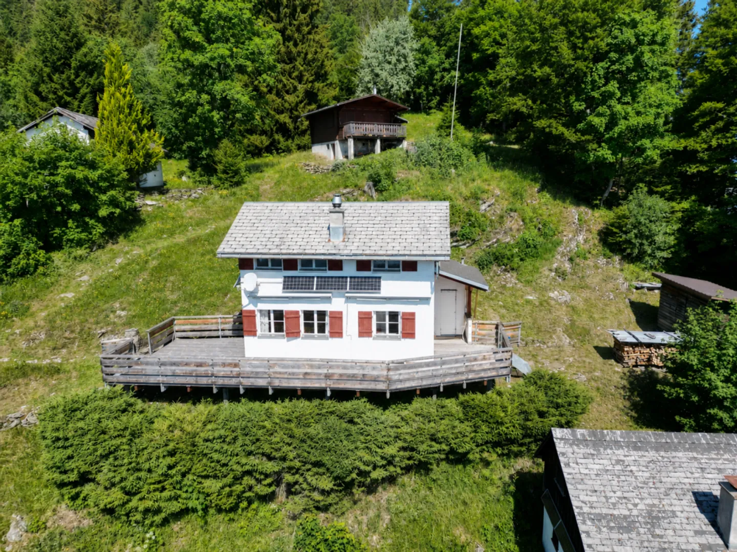 Detached holiday home with stunning views of Lake Walensee and the mountains in Näfels GL - Photo 1 of 13