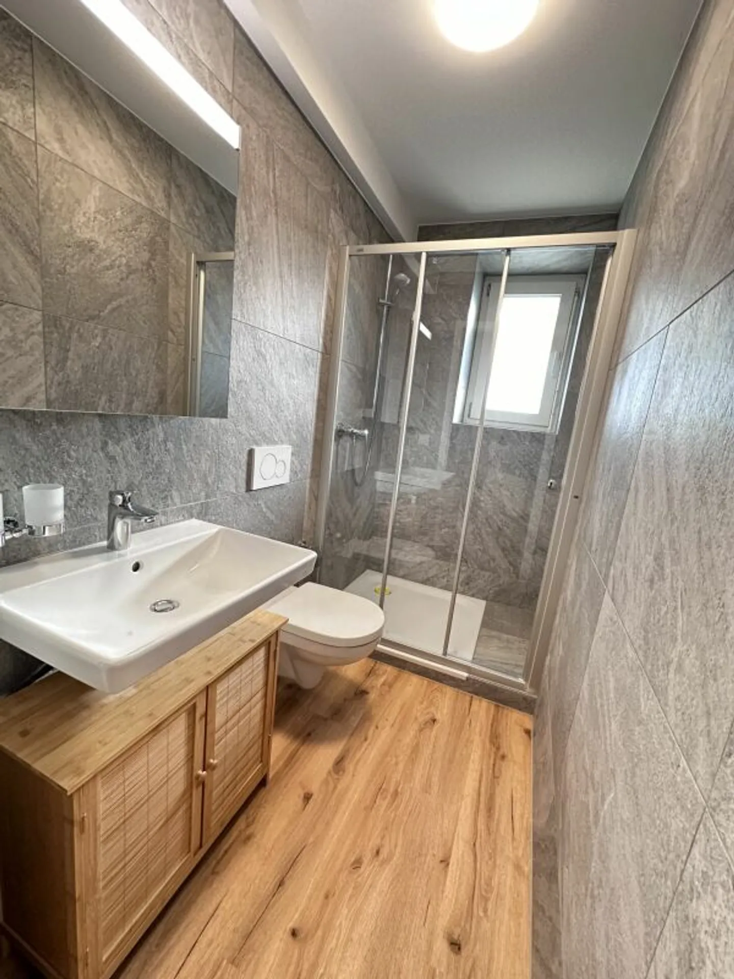 Appartamento 4.5 stanze in posizione centrale - Foto 6 di 7