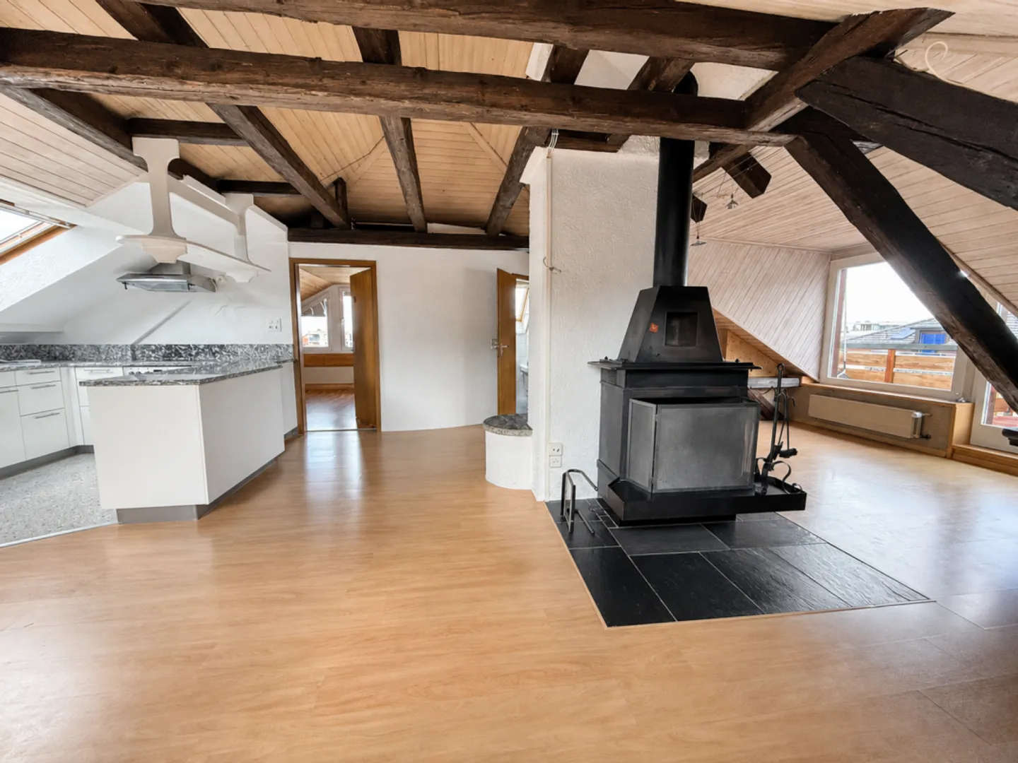 Charmantes Loft mit Dachterrasse - Foto 5 von 13