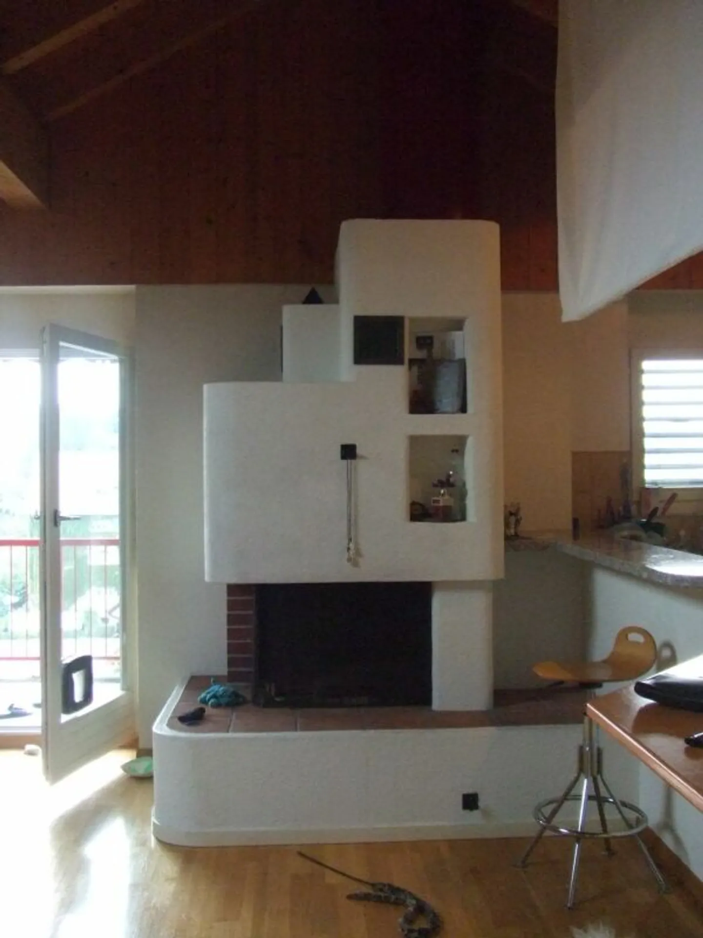 Heimelige Dachwohnung an zentraler Lage - Photo 3 sur 8
