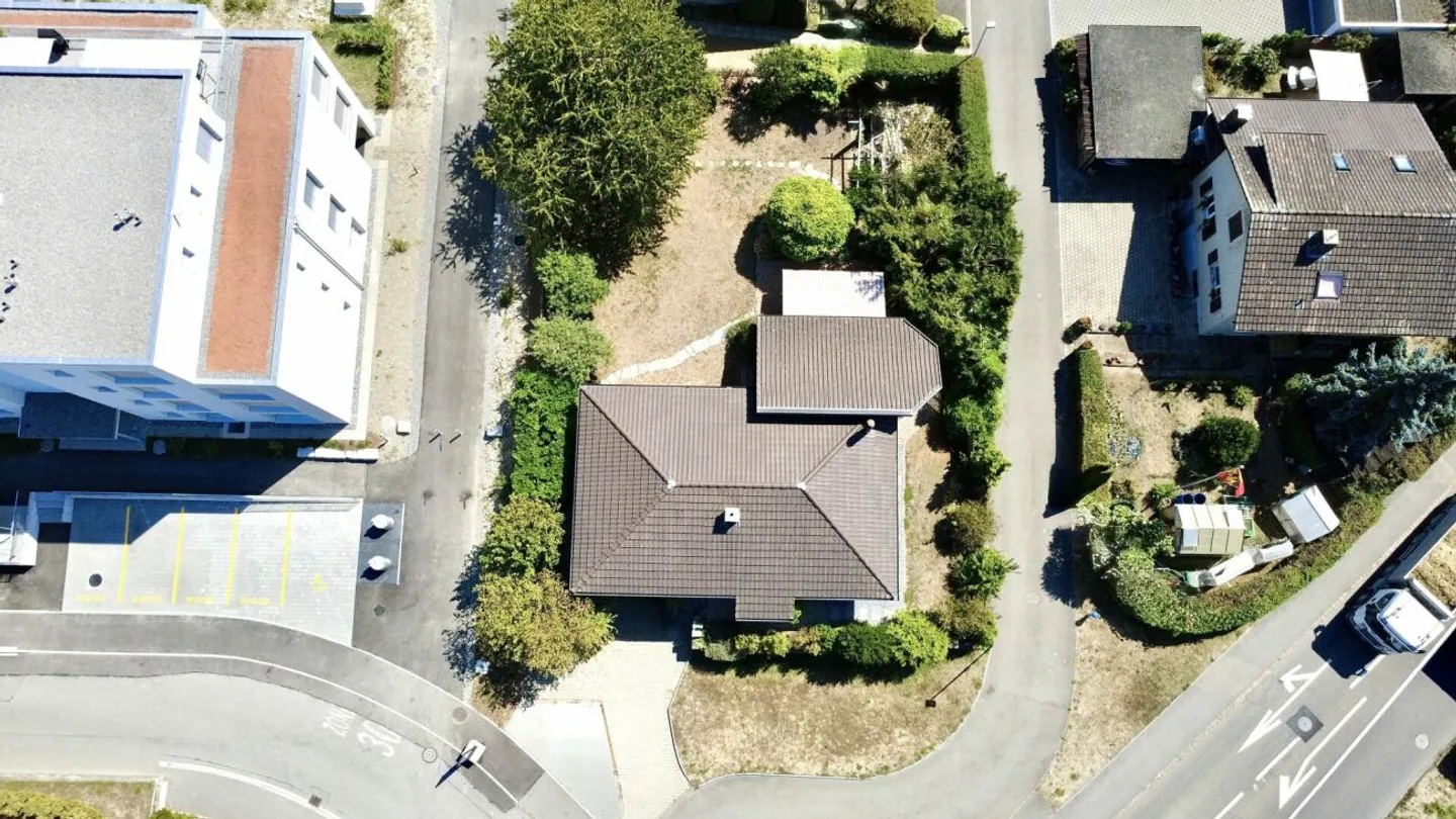 Maison individuelle attrayante avec jardin bien entretenu ! - Photo 13 sur 13