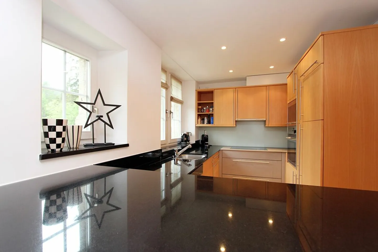 Appartement de vacances exclusif de 5,5 pièces à louer à long terme - Photo 4 sur 13