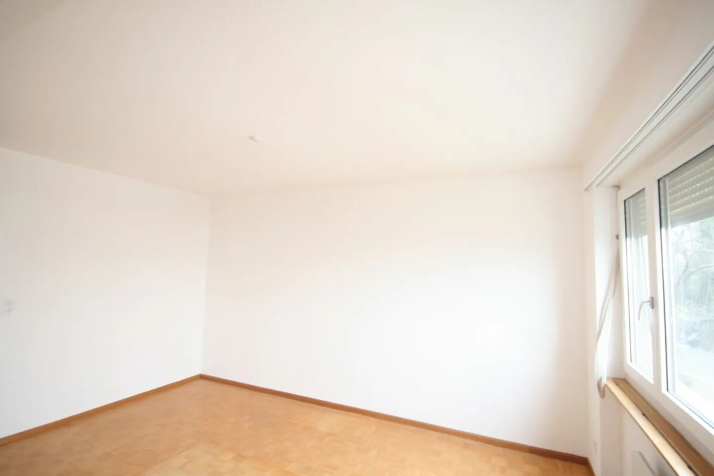 Appartamento affascinante con vista sui tetti di Zurigo! - Foto 4 di 9