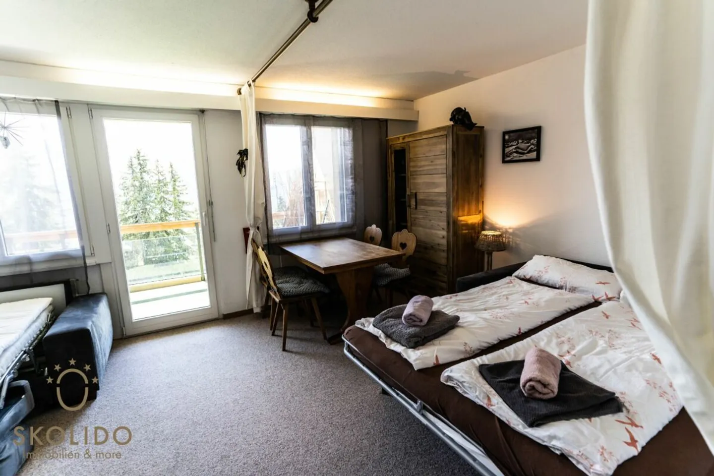 Grosses Studio-Apartment mit unverbaubarem Weitblick in der Aletscharena - Photo 5 sur 13