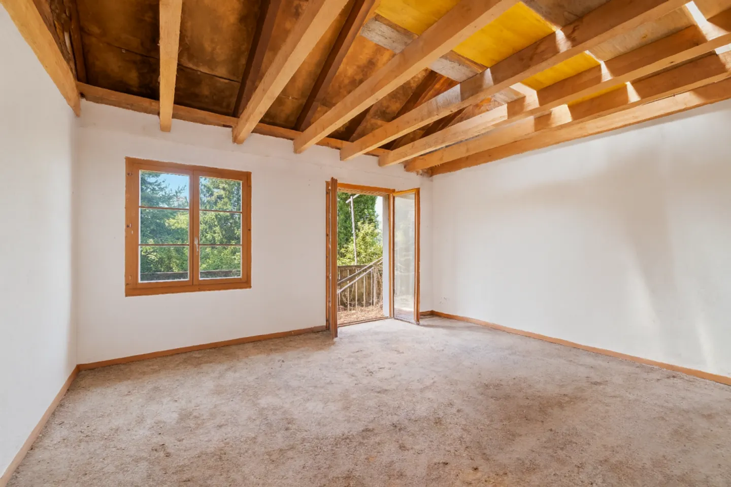 Bâtiment résidentiel et économique au centre du village pour l'éveil - Photo 9 sur 13