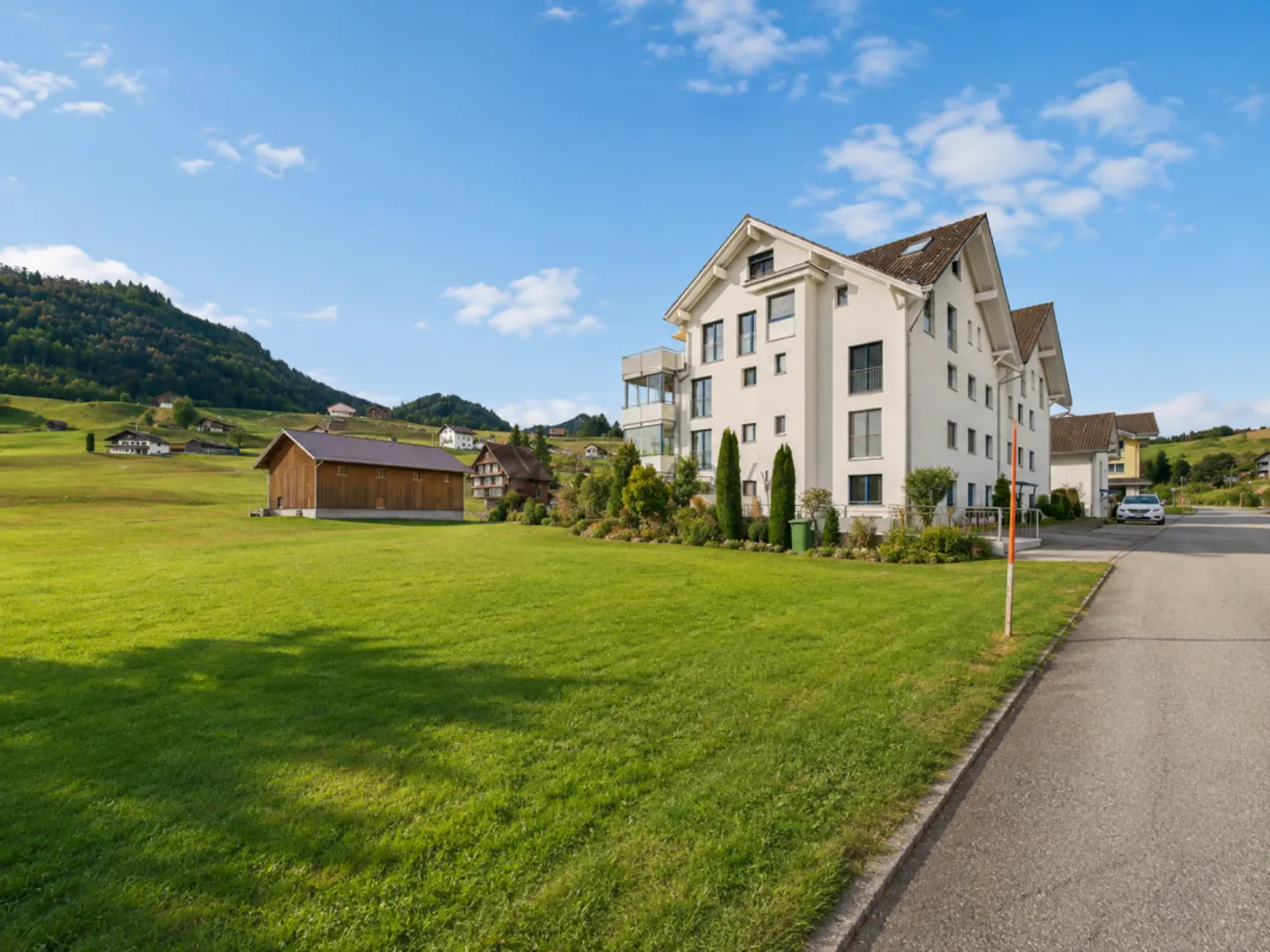 Toplage: Grosse 5.5 Zi-Wohnung für Naturliebhaber, Wasser- und Bergsportler auf der sonnigen Silhlebene! - Foto 10 di 10