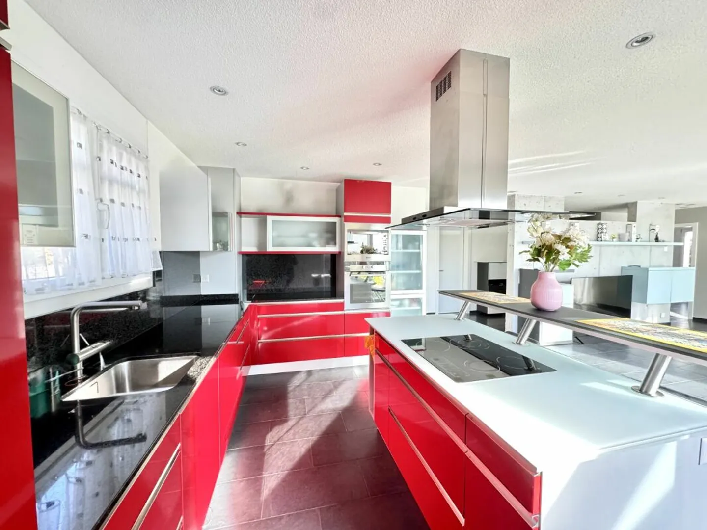 Casa unifamiliare esclusiva - Foto 6 di 13