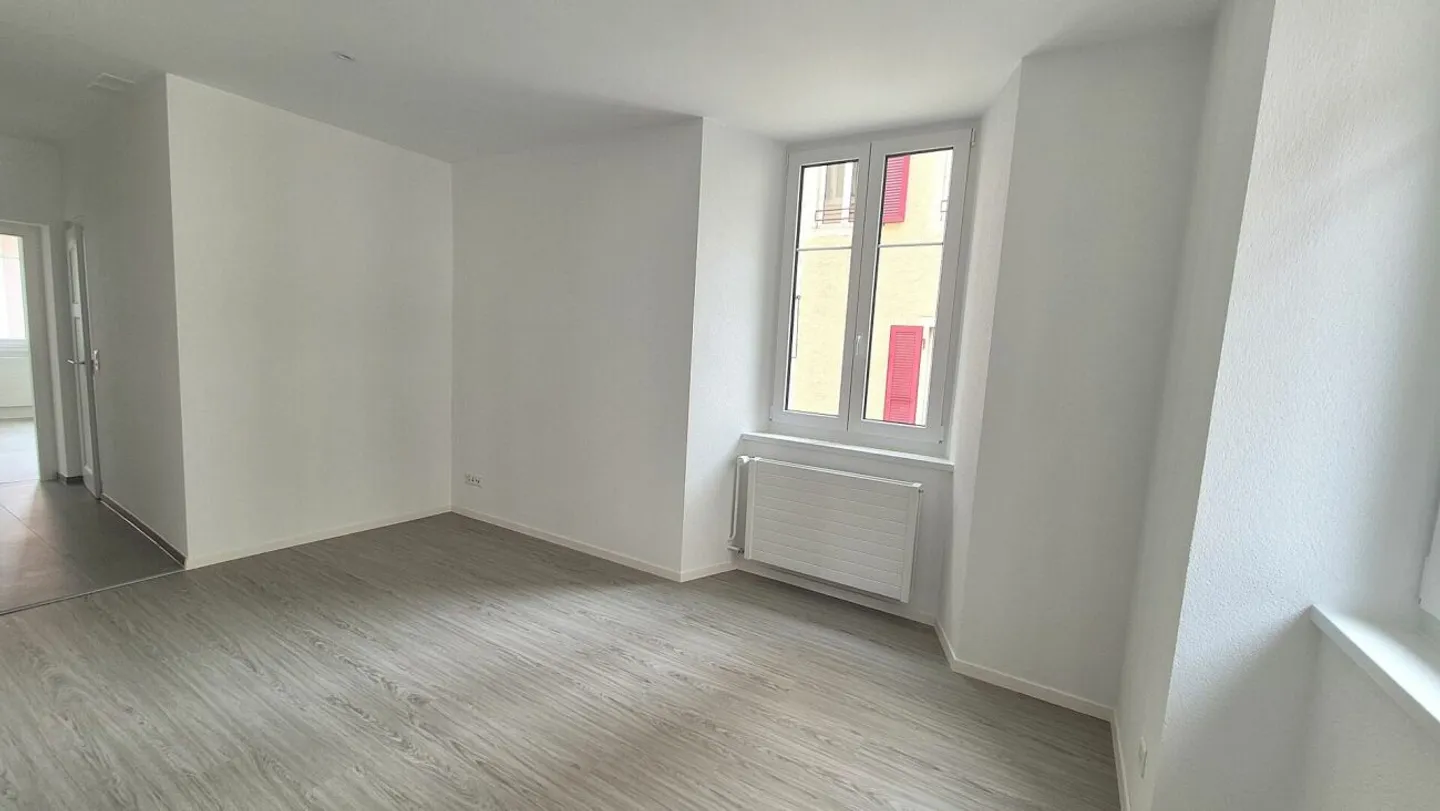 Appartamento ristrutturato 2.5 locali - Foto 5 di 6