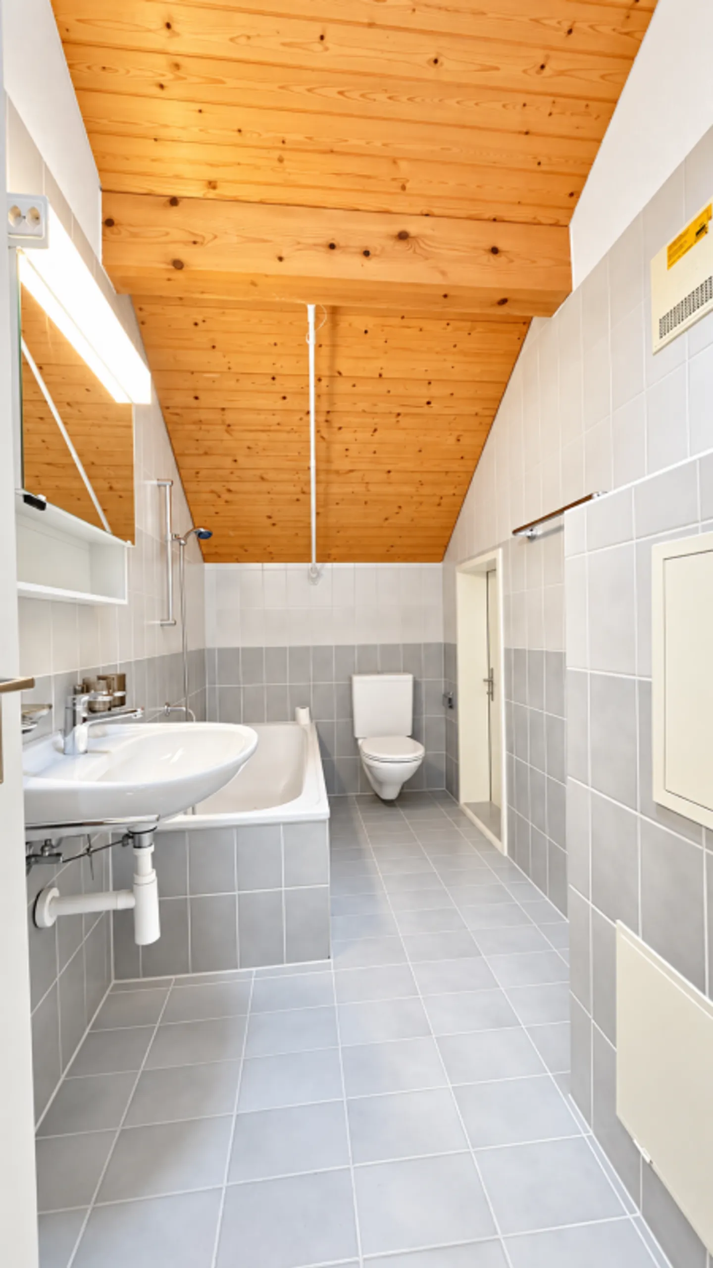 Un appartement rénové et lumineux de 2,5 pièces dans un emplacement calme à Soleure - Photo 11 sur 13