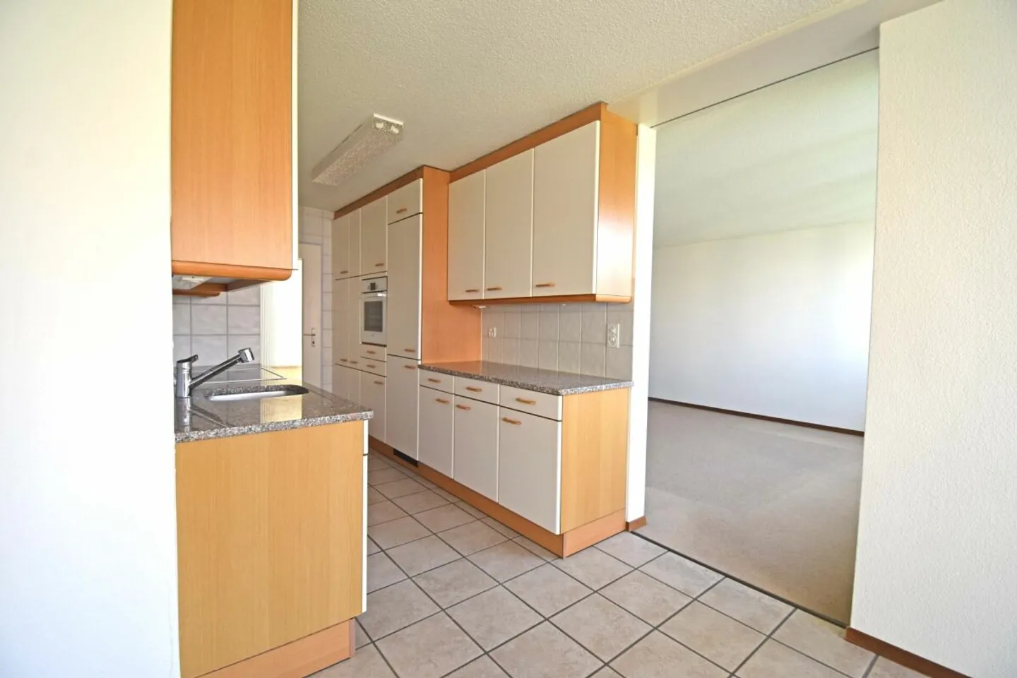 Spacious Apartment in Regensdorf - Photo 4 of 13