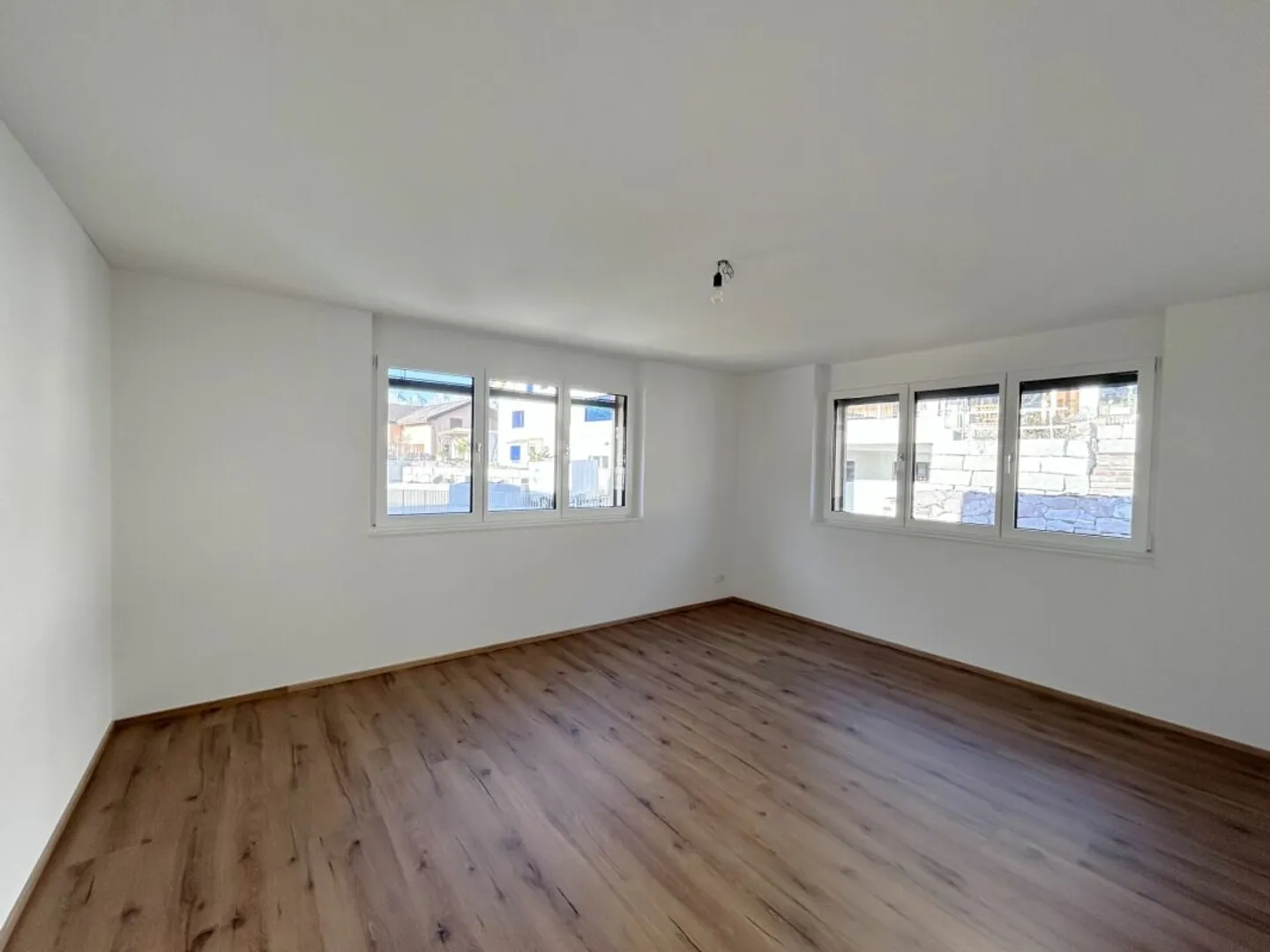 Modernes Doppeleinfamilienhaus in Heiligkreuz - Foto 8 von 13