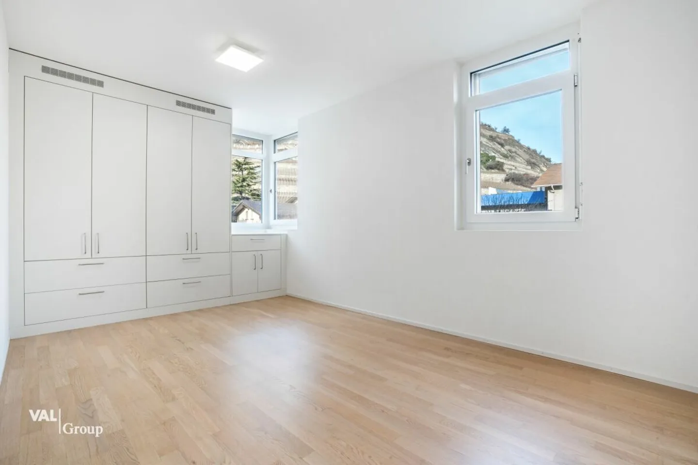 Appartement Contemporain avec Balcon - Photo 6 sur 13