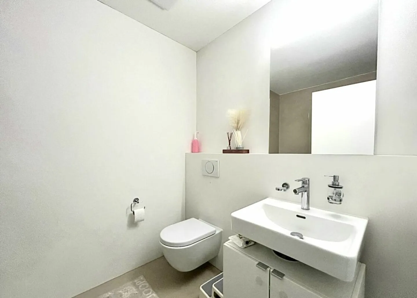 Unique Apartment with Panoramic View - Photo 12 of 13