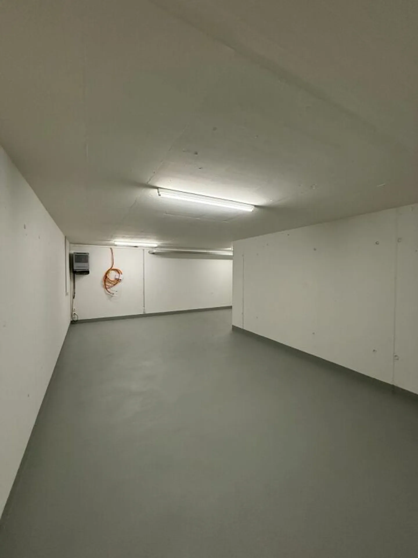 Your business in a central location in Neudorf - Photo 7 of 11