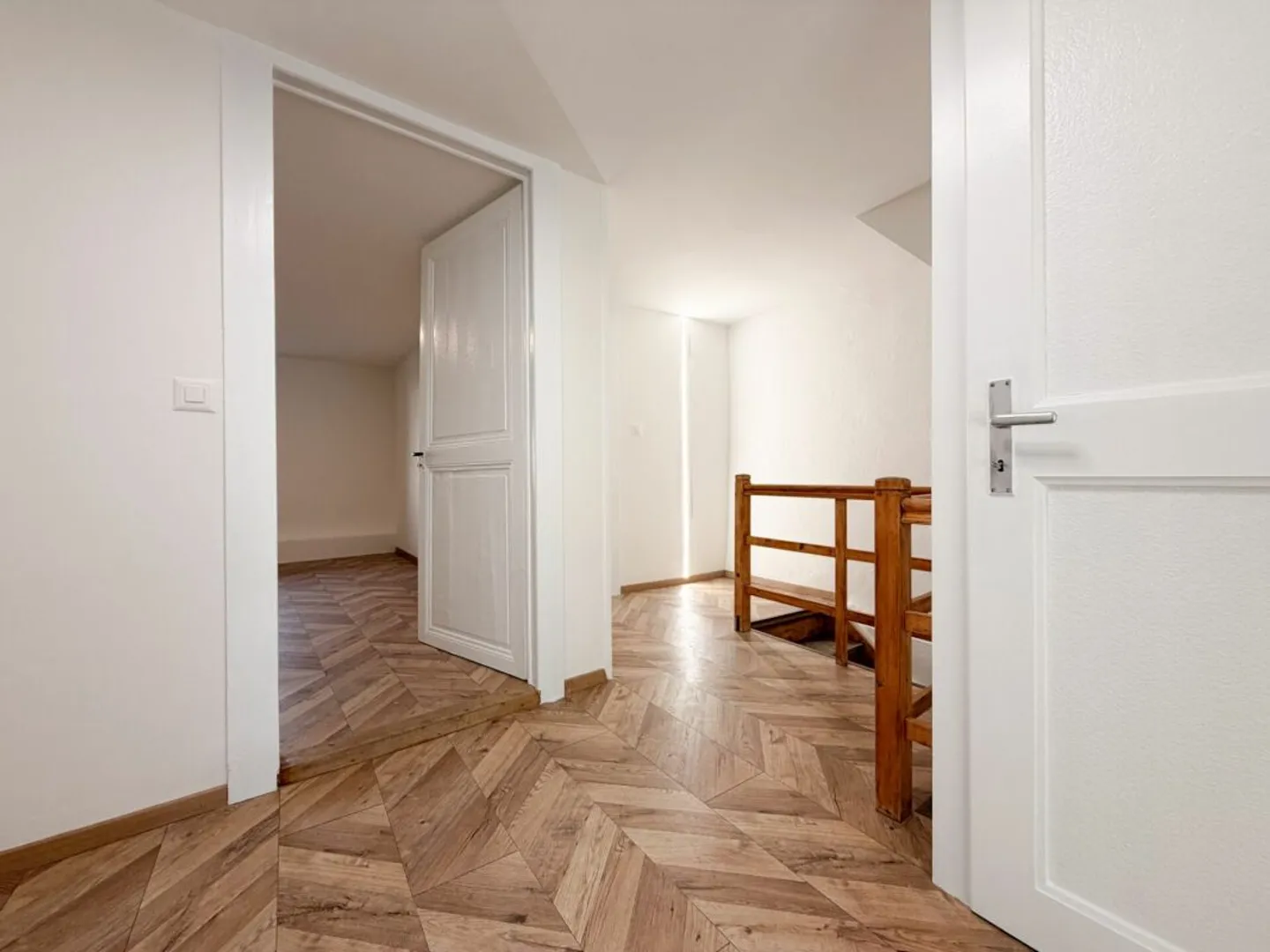 À louer : maison contiguë de 6,5 pièces - Photo 9 sur 13