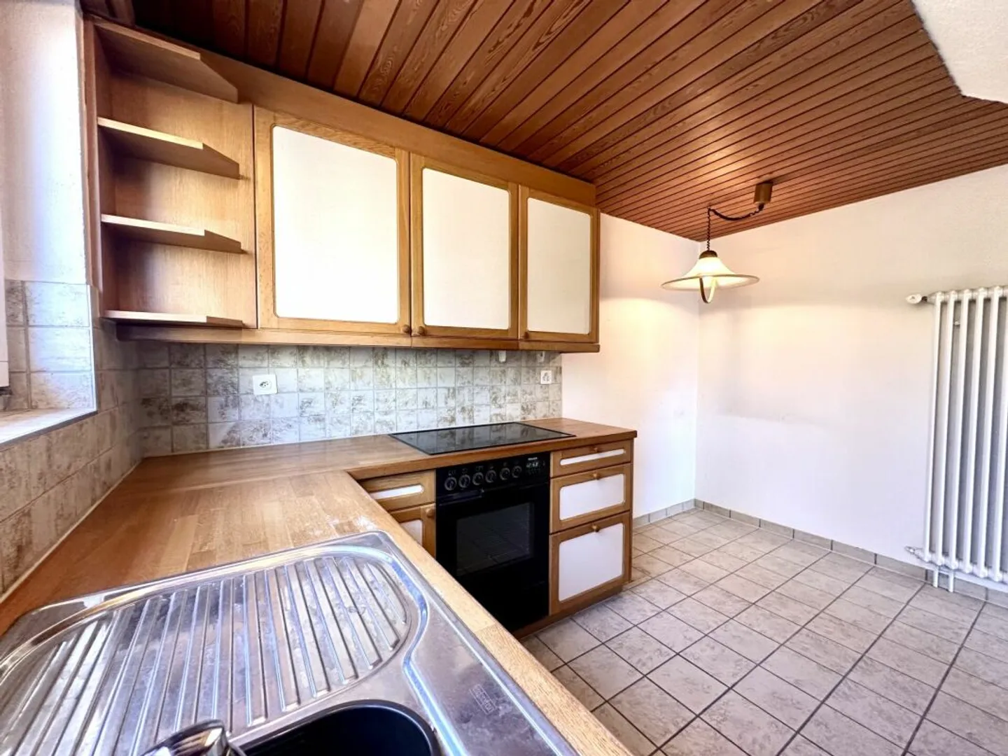 Charming and cozy, semi-detached single-family house - Photo 7 of 13