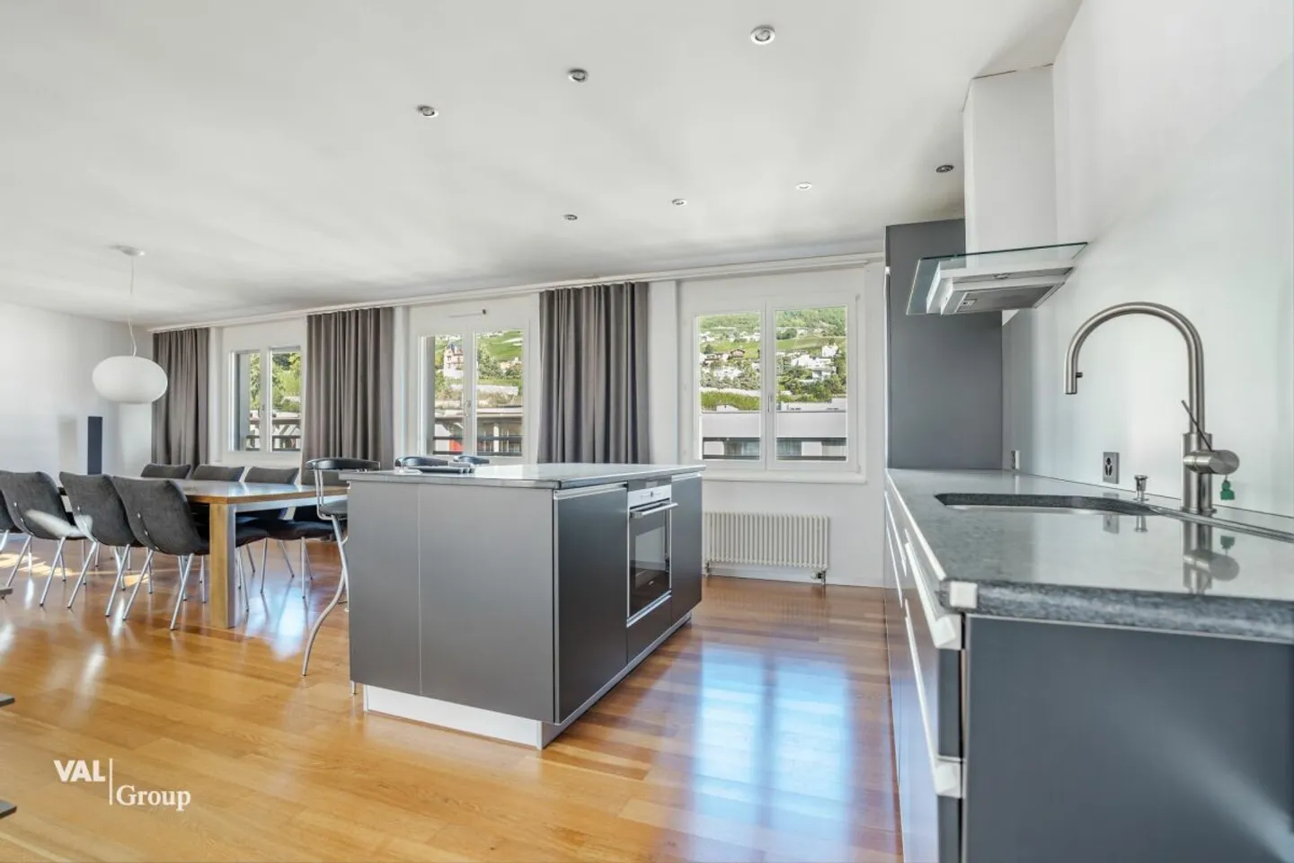 Attique Duplex avec Terrasse - Photo 3 sur 13