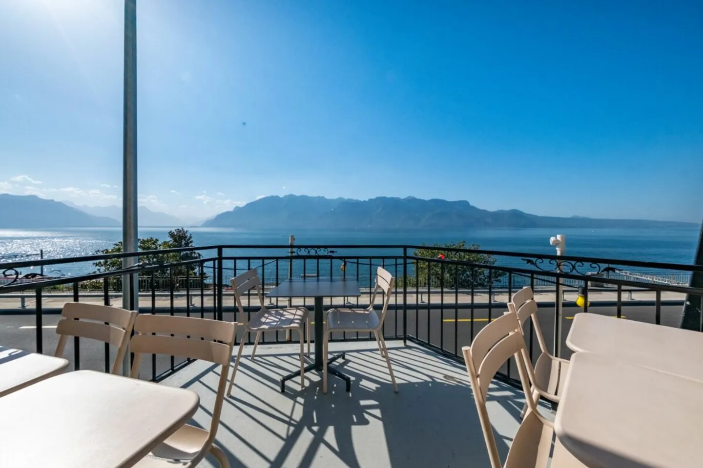 A character village house with a view of the lake - Photo 1 of 13