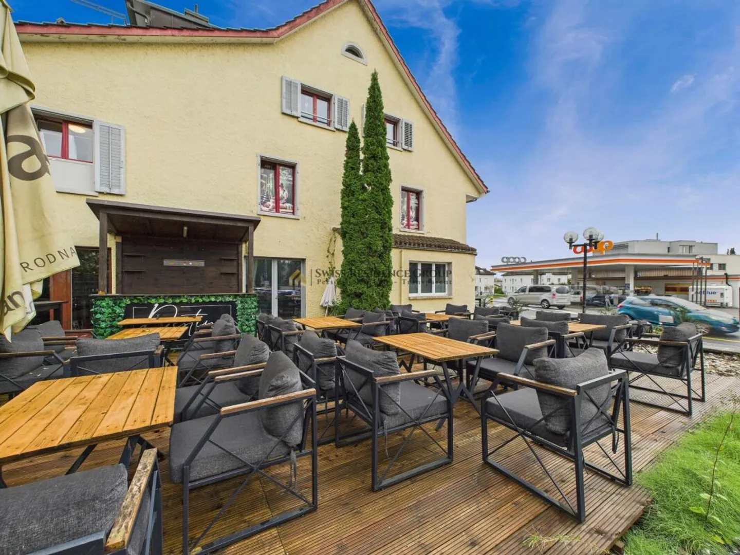 Attraktive Gastro-Location mit grosser Terrasse und TOP Einrichtung! - Foto 7 von 13