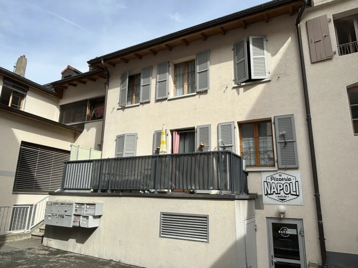 Ertragsgebäude in St-Maurice - Foto 2 von 13
