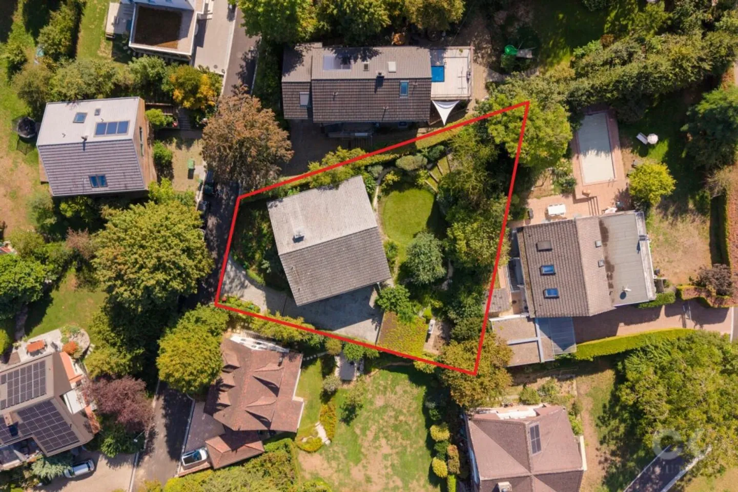 Einzigartiges Einfamilienhaus mit Feng Shui - Foto 2 von 13