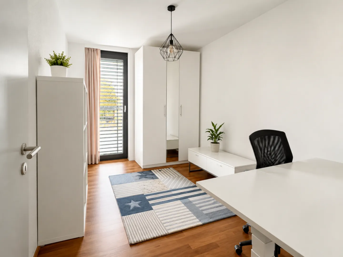 Moderne 4.5 Zimmer Gartenwohnung an zentraler Lage in Widnau - Photo 12 sur 13