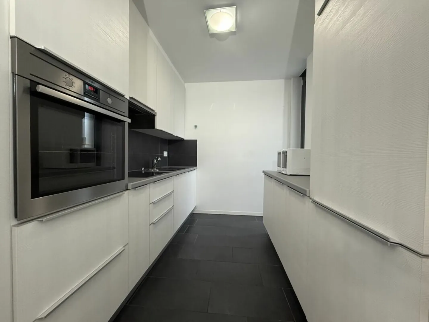 Appartement moderne de 2,5 pièces dans un emplacement privilégié à Locarno (résidence secondaire) - Photo 3 sur 9