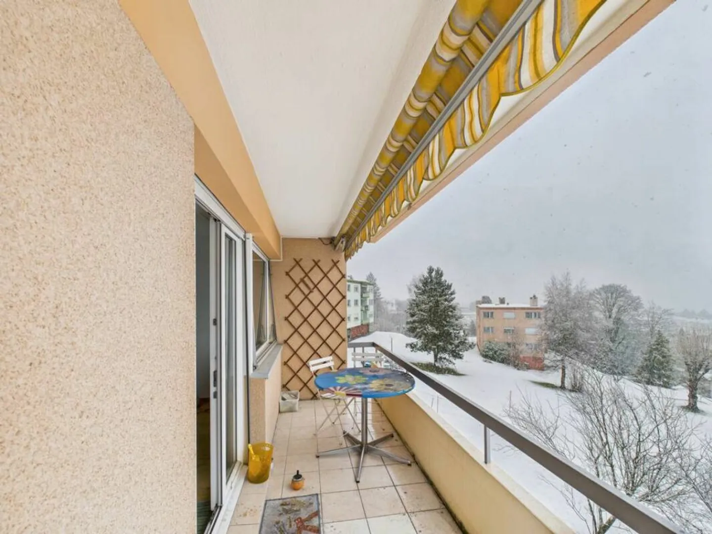 Bell'appartamento di 5,5 stanze a La Chaux-de-Fonds - Foto 3 di 13