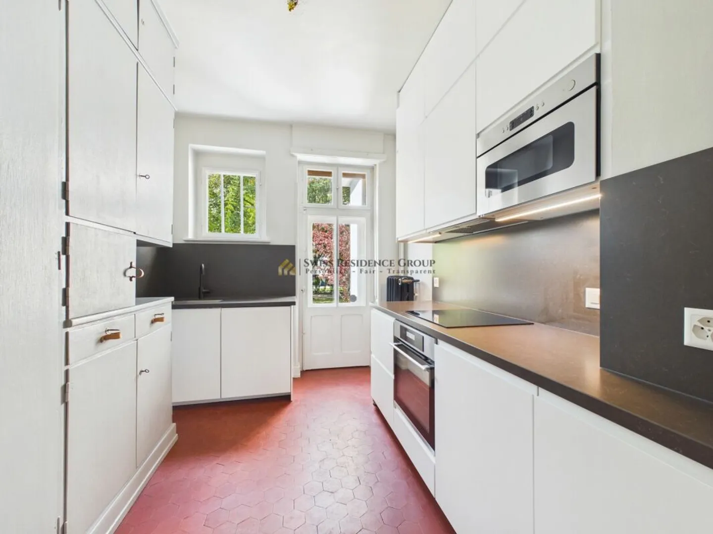 7.5-Zimmer-Einfamilienhaus in Basel - Charakter, Raum und privater Garten - Photo 8 of 13
