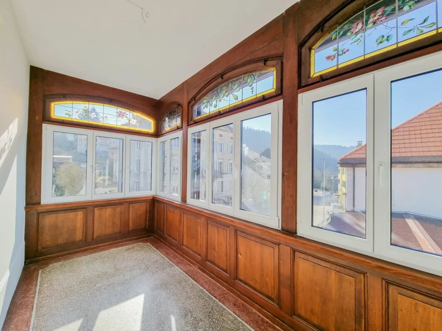 Beautiful 4-room apartment on the 1st floor with garage - Photo 9 of 12