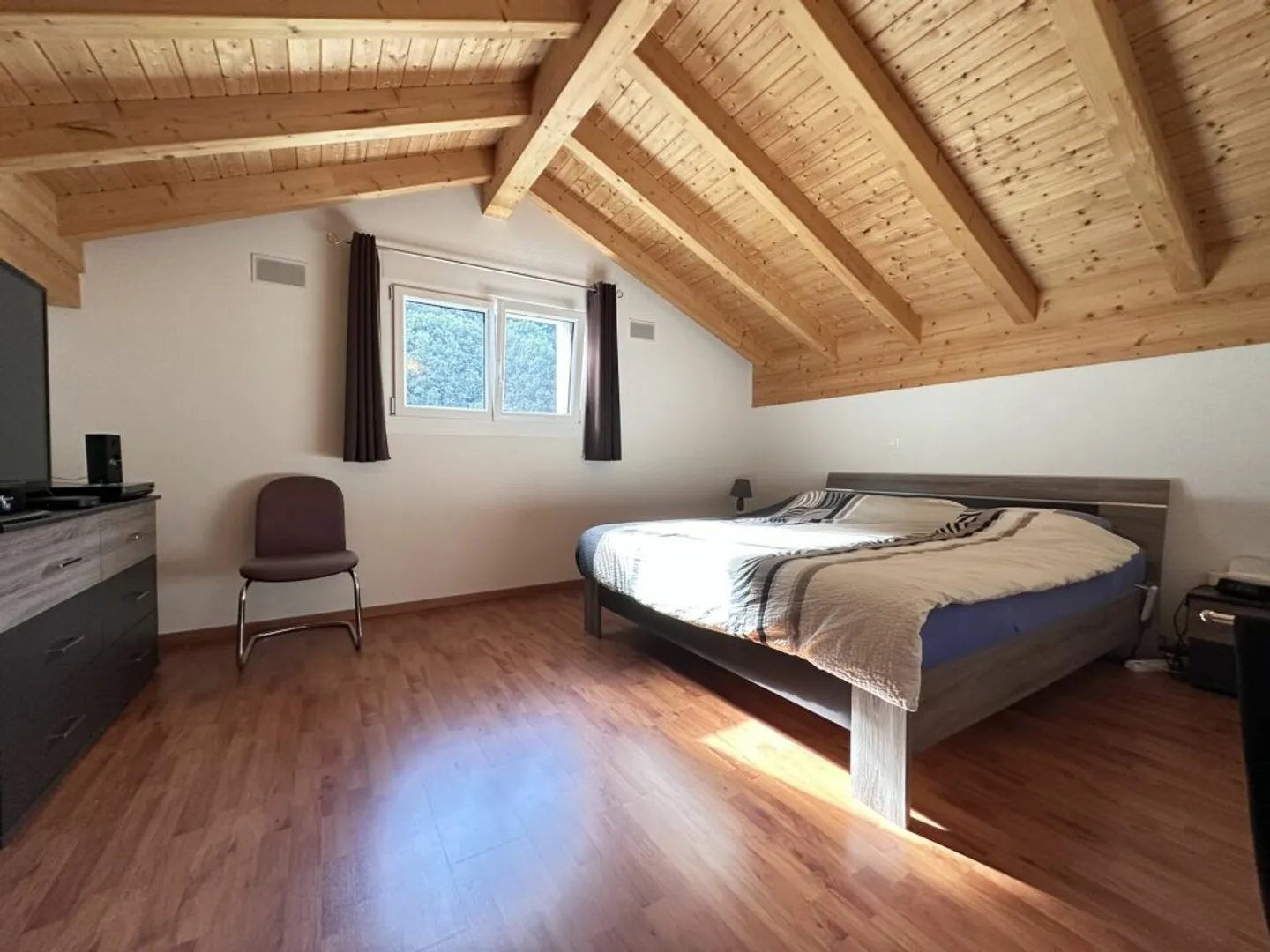 Wunderschöne, nach Süden ausgerichtete Penthousewohnung mit großer Terrasse in Evionnaz - Foto 13 von 13